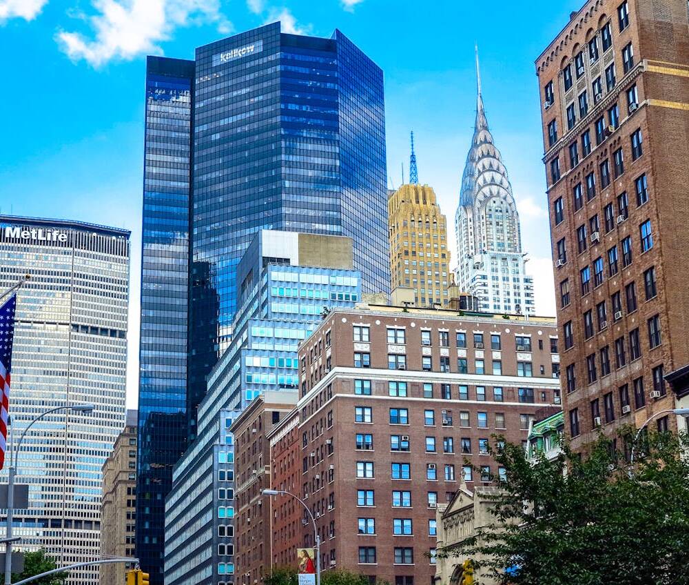 Hiring Family Abroad? U.S. Payroll & Foreign Contractor Tax Rules Delaware LLC Payroll