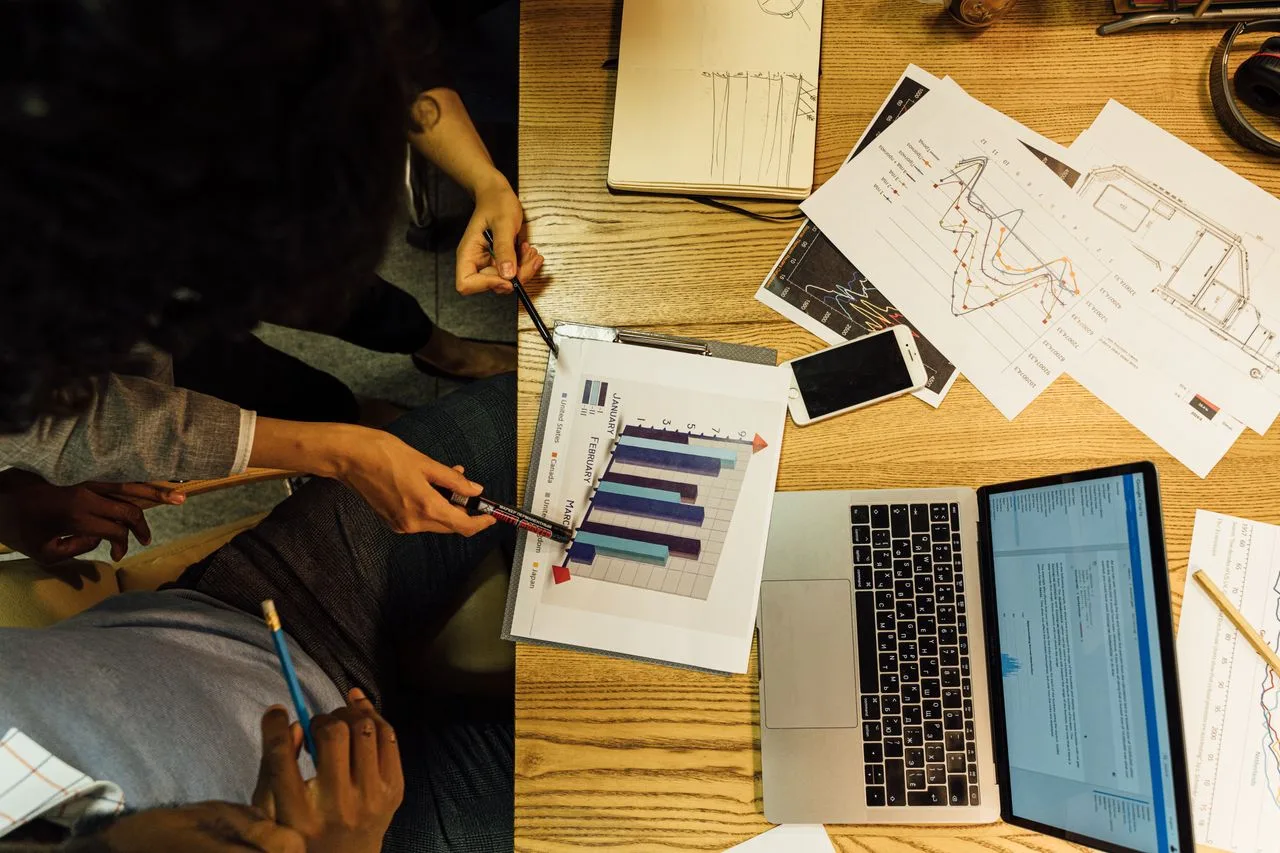 Should You Itemize to Deduct Investment Interest? O1 Visa explaining whether taxpayers should itemize to deduct investment interest, including Schedule A, Form 4952, margin loan interest, and IRS investment interest deduction rules. Green Card