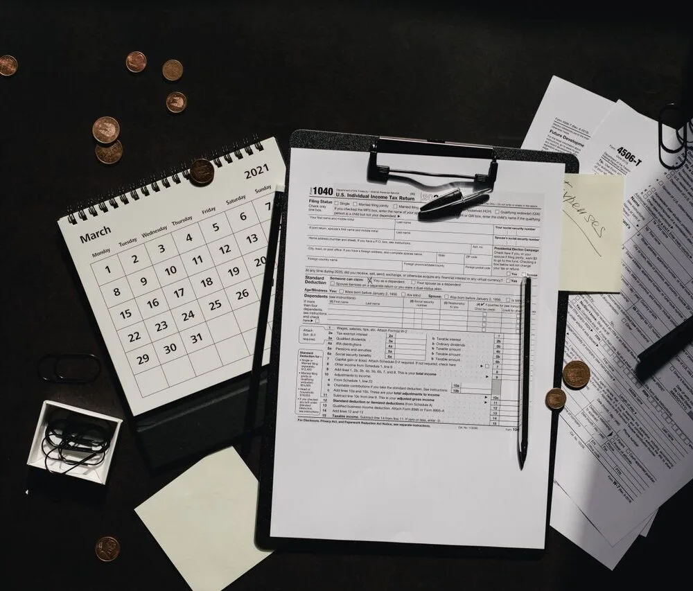 Illustration explaining IRS penalties for failing to file Form 8938 under FATCA, including $10,000 failure-to-file penalties, continuation penalties, accuracy-related penalties, statute of limitations, and international tax compliance.