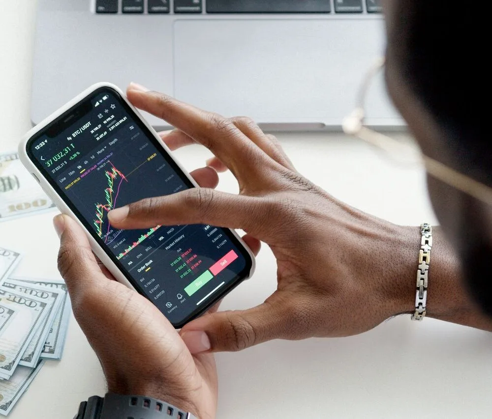 Illustration explaining how international investment income is reported on Form 8960, including foreign interest, foreign dividends, foreign capital gains, PFICs, CFCs, Form 8621, Form 5471, and Net Investment Income Tax (NIIT).