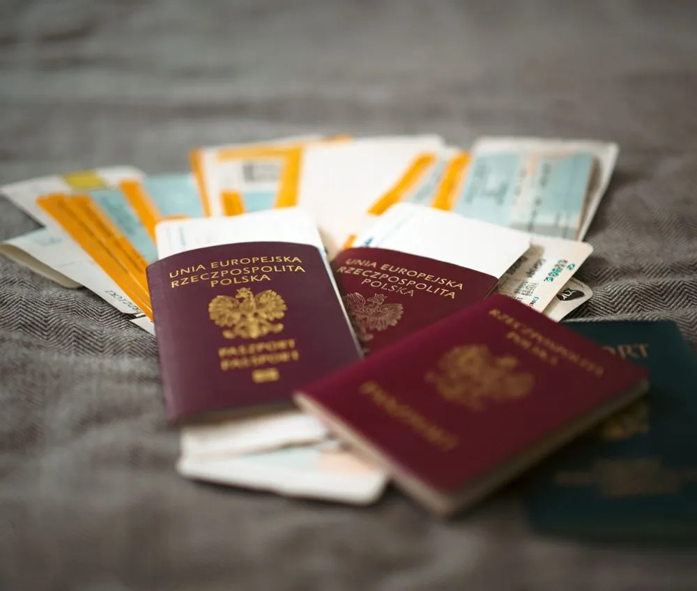 Self-employed O1 visa holder with Indian ULIP investment and US tax compliance requirements