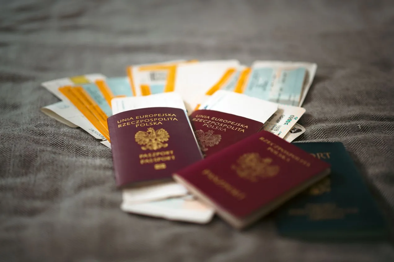Self-employed O1 visa holder with Indian ULIP investment and US tax compliance requirements