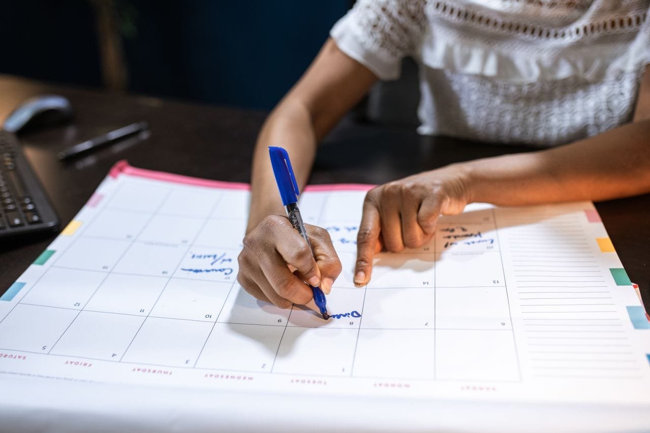 Schedule B, FBAR and FATCA Together Illustration explaining how Schedule B, FBAR (FinCEN Form 114), and FATCA (Form 8938) work together for reporting foreign financial accounts, foreign interest income, and international tax compliance.