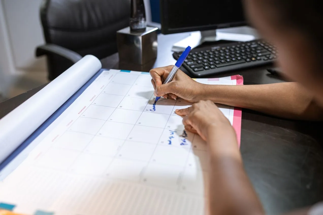 Schedule B reporting for foreign bank deposits, including Schedule B Part III, foreign bank account disclosures, FBAR filing, FATCA Form 8938, and IRS tax reporting requirements.