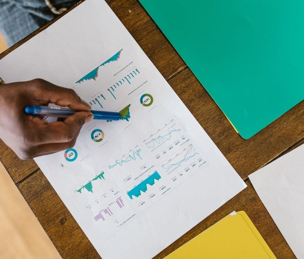 Illustration comparing the standard deduction and investment interest deduction, including Schedule A, Form 4952, debt tracing, and IRS tax rules for investors.